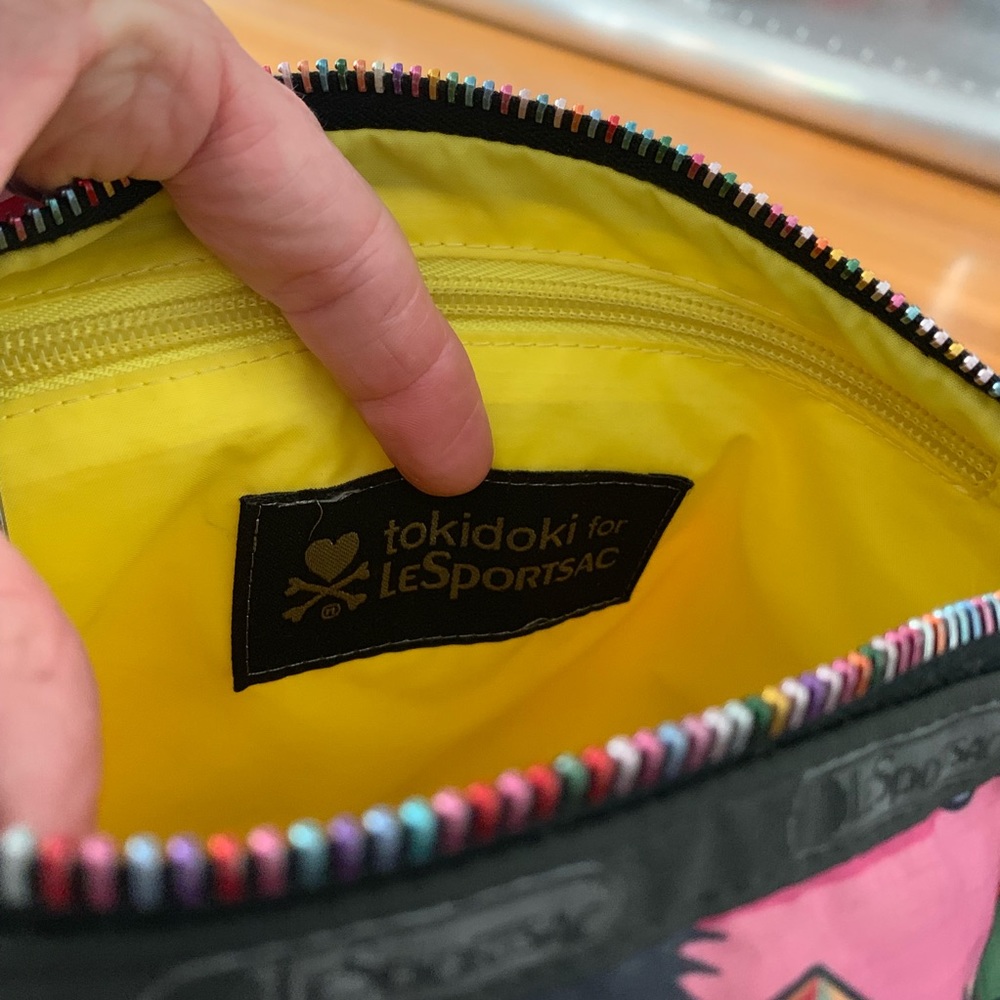 Lesportsac Tokidoki Spiaggia Stellina Crossbody - Picture 5 of 8